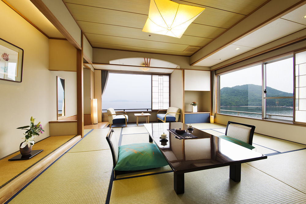 Hotel Ofutei Fukuyama Extérieur photo